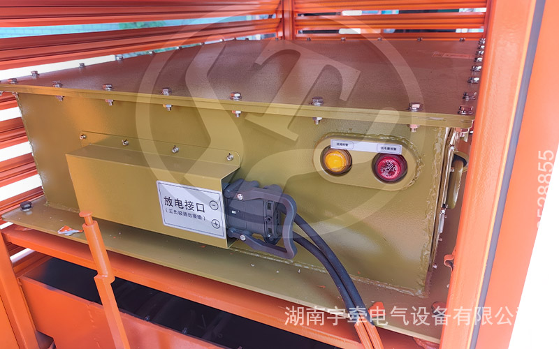 2.5吨锂电池电机车工厂测试 3.jpg